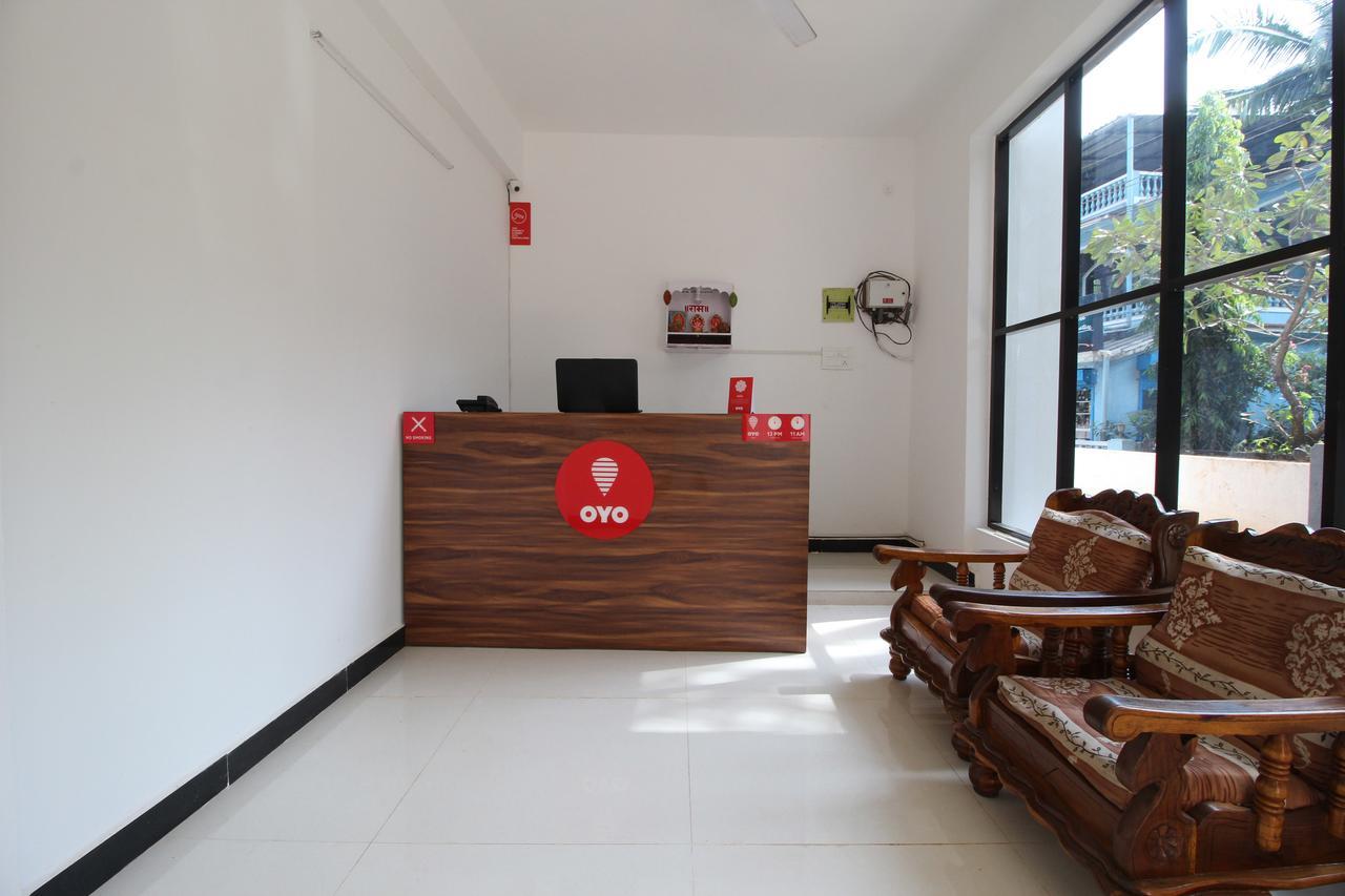 Oyo 10385 Hotel Nirmala Vilas 칸돌림 외부 사진