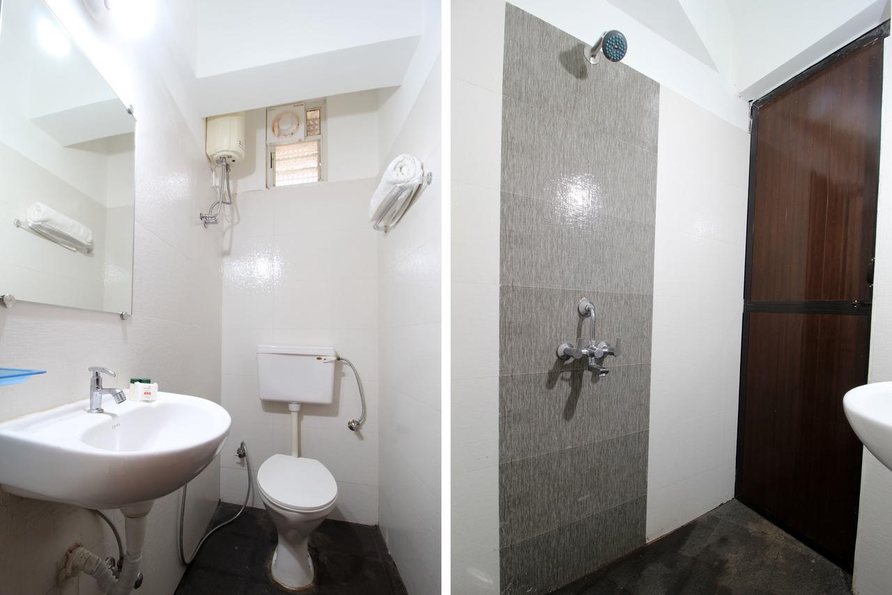 Oyo 10385 Hotel Nirmala Vilas 칸돌림 외부 사진