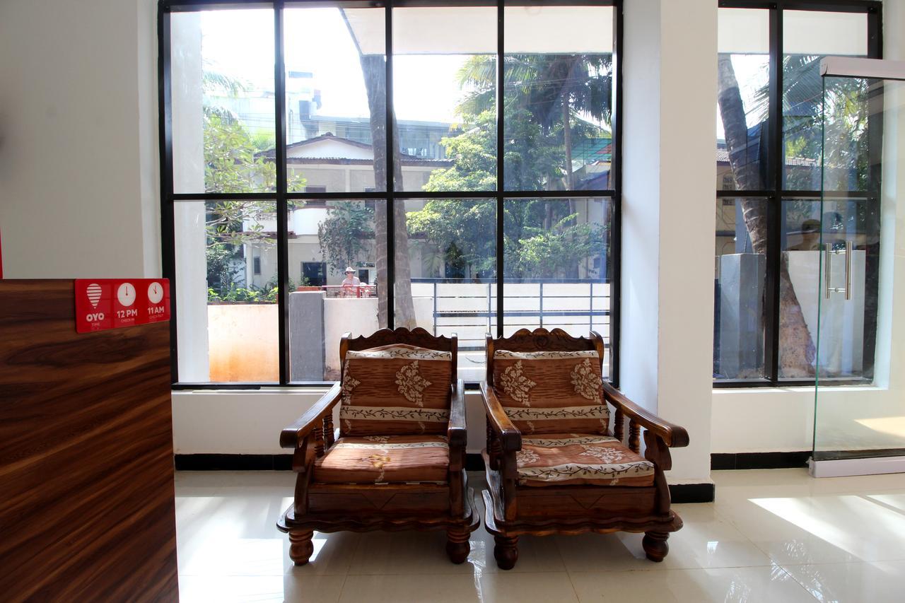 Oyo 10385 Hotel Nirmala Vilas 칸돌림 외부 사진
